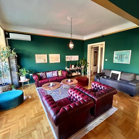 Diana'S Temple Suite Пула Экстерьер фото